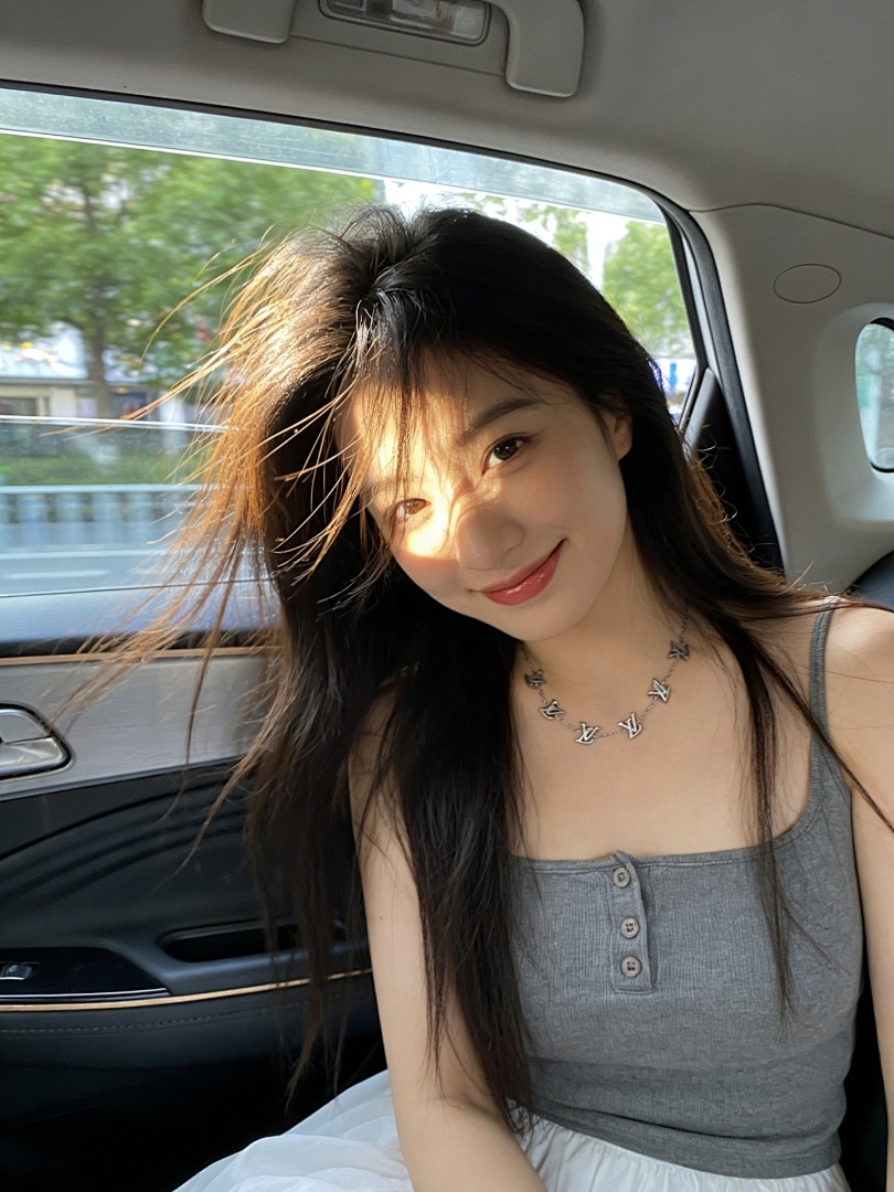 Louis Vuitton LV Iconic Necklace · KSD6 — תמונה 2