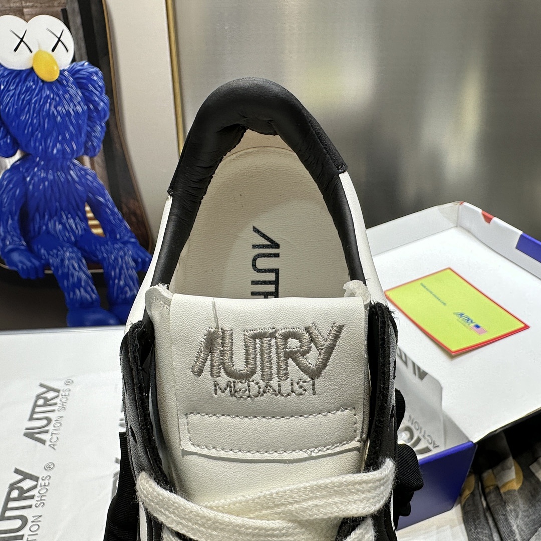 Autry Medalist Low · W1E2 — תמונה 5