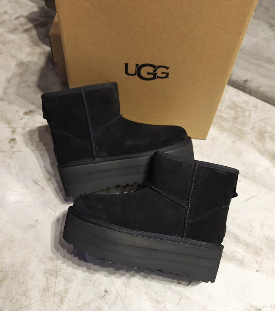 UGG Classic Ultra Mini Platform · M7K5 — תמונה 9