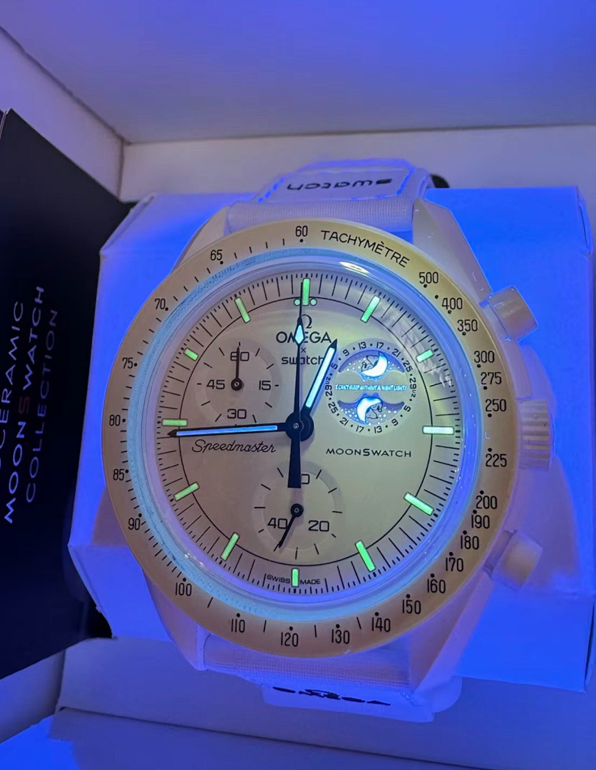 KK04 Omega Snoopy MoonSwatch 28.8$
