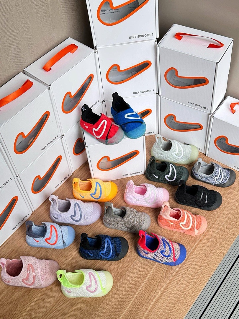 Nike Swoosh 1 · TA567 — תמונה 19