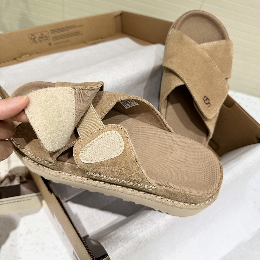 UGG Goldenstar Cross Slide · M6C3 — תמונה 10