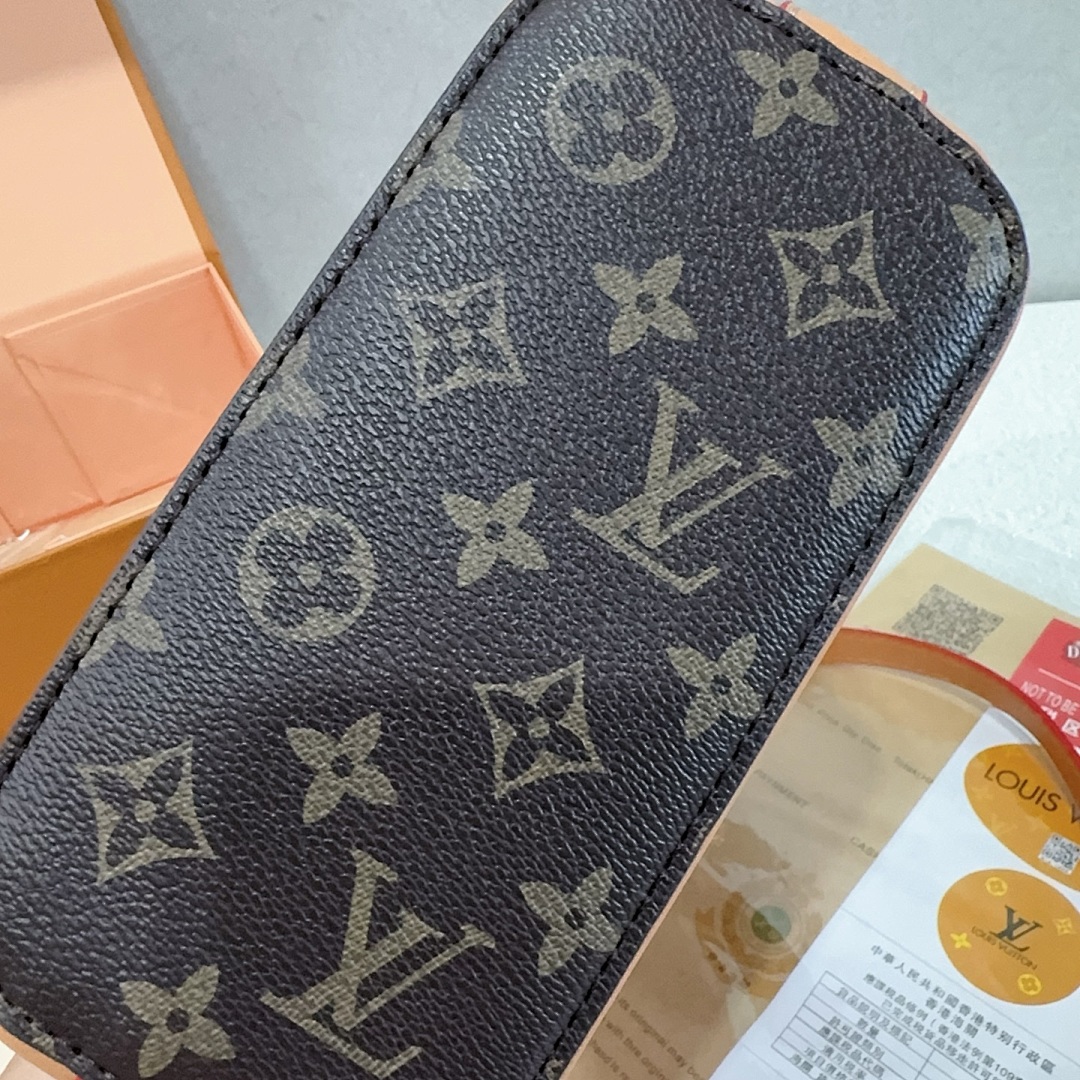 Louis Vuitton Alma BB · JF07 — תמונה 3