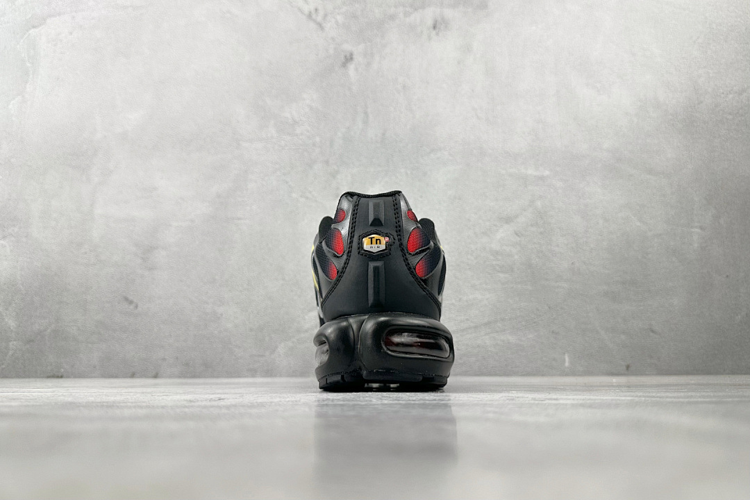 Nike Air Max Plus · M36N — תמונה 3