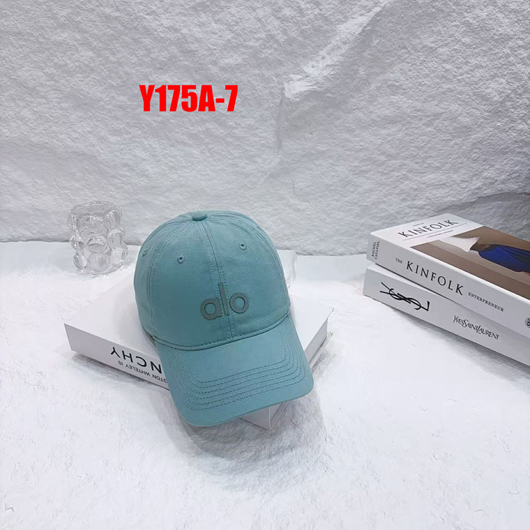 Alo Yoga Off-Duty Cap · Y175A — תמונה 12