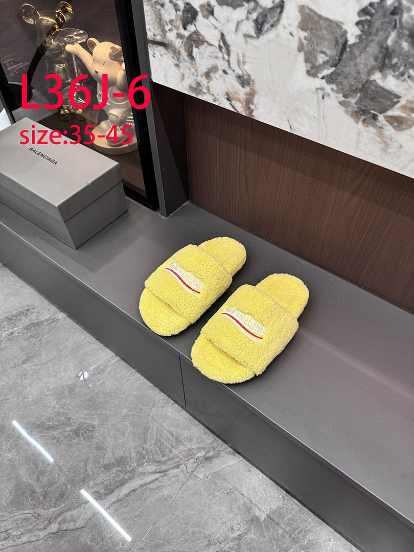 Balenciaga Furry Slide · L36J — תמונה 18