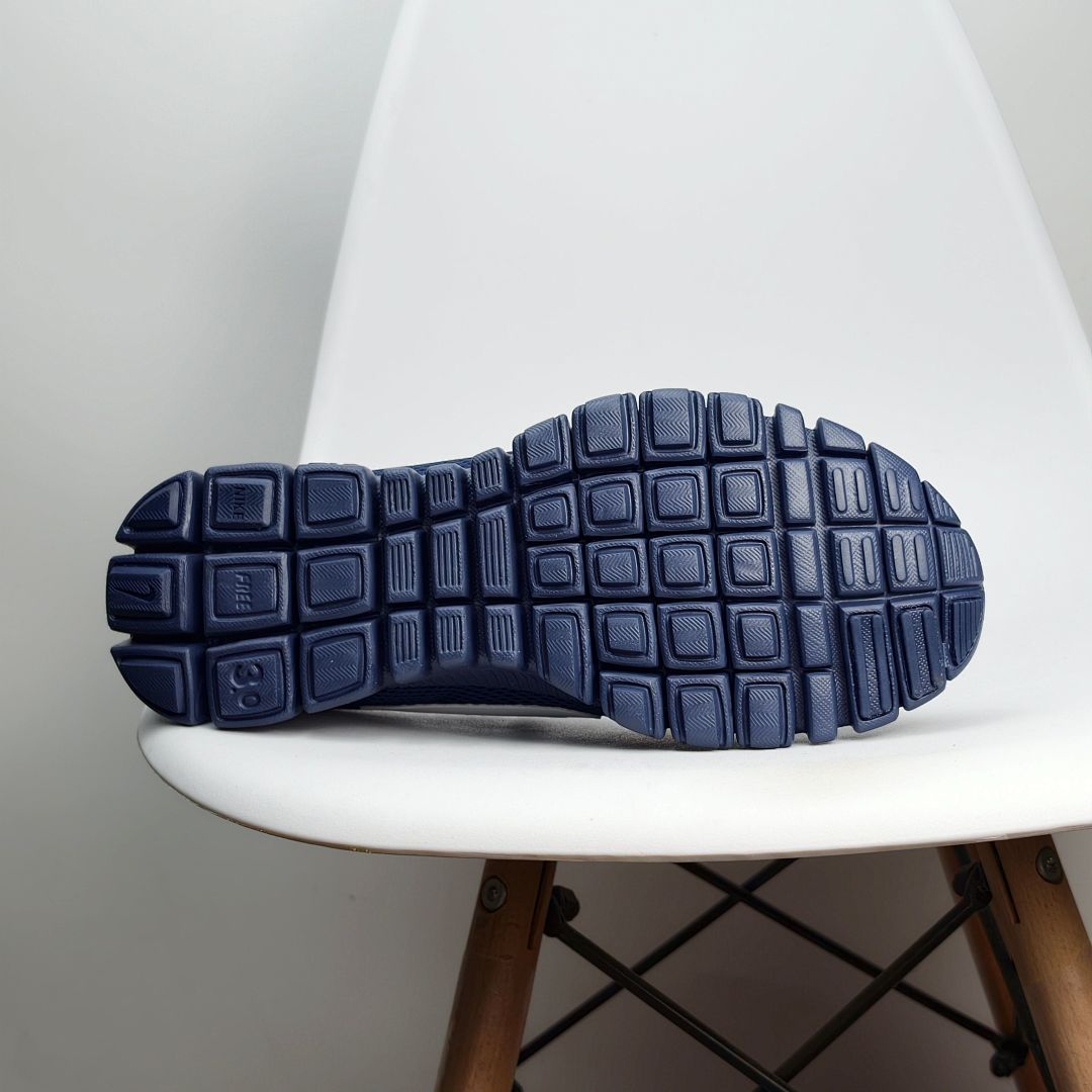 Nike Free Run 3.0 · 35H8 — תמונה 4