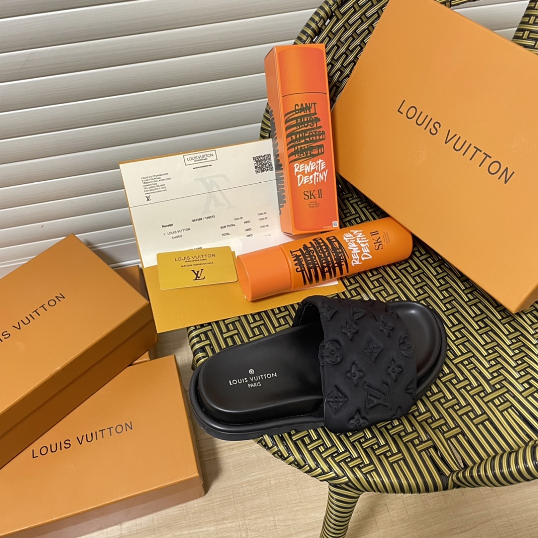 Louis Vuitton Pool Pillow · V3L — תמונה 6