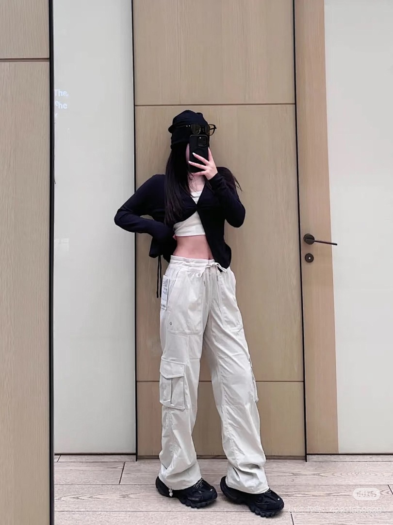 Lululemon Dance Studio Cargo Pant · 594NB — תמונה 4