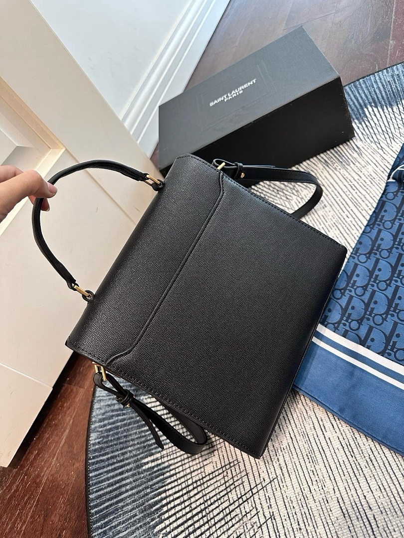 Saint Laurent Cassandra Mini Top Handle · 544S — תמונה 10
