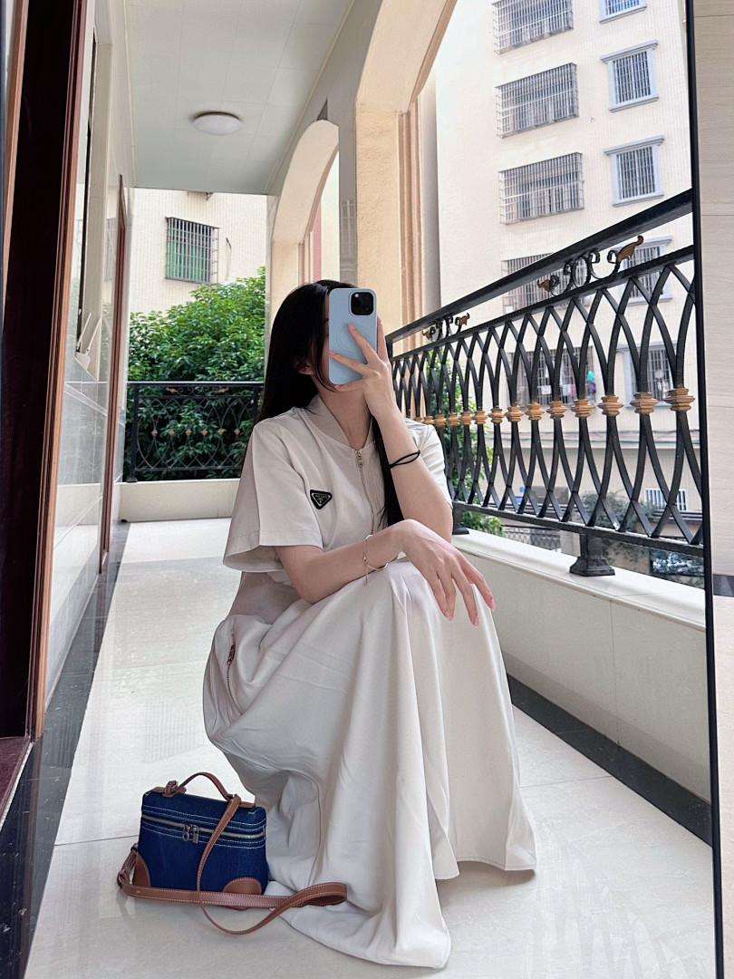 Prada — שמלה · JD51 — תמונה 13