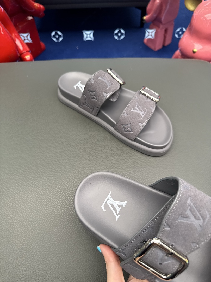 Louis Vuitton Venice Mule · D18H — תמונה 15