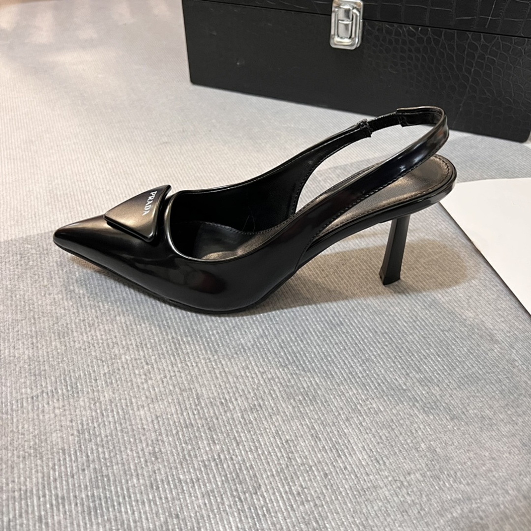 Prada Slingback Pump · G95P — תמונה 10