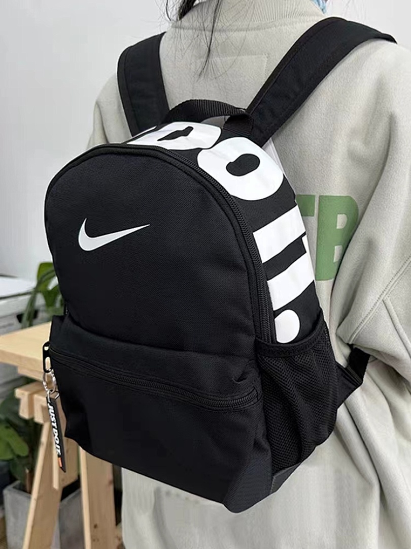 Nike Brasilia JDI Mini Backpack · G66B — תמונה 6