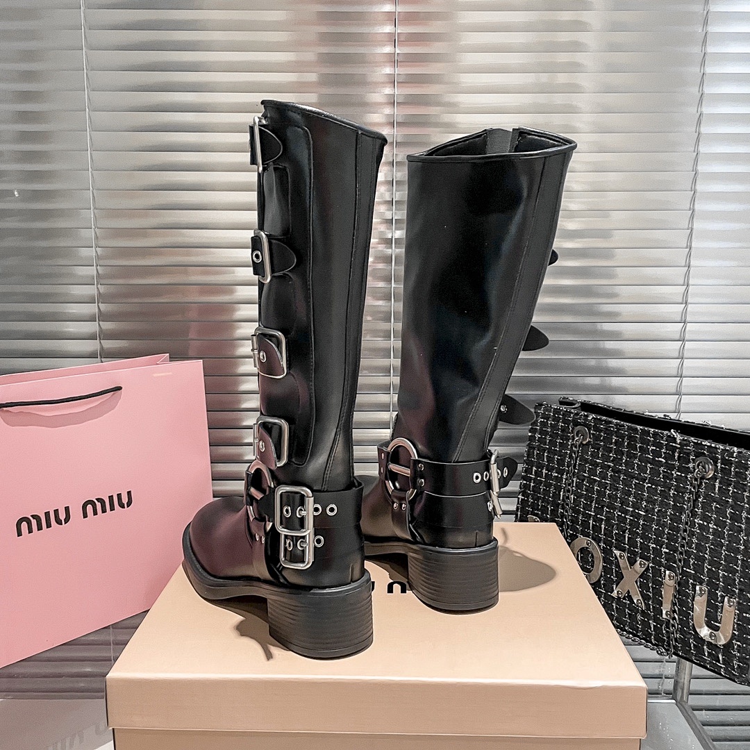 Miu Miu — מגפיים · M26M — תמונה 9