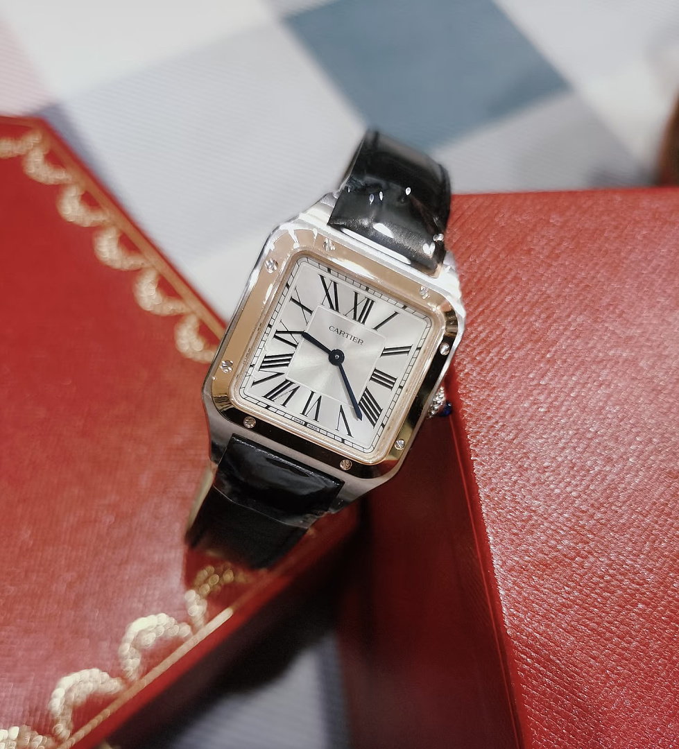 KD02 Cartier Santos Ladies' Watch 105$ — תמונה 5