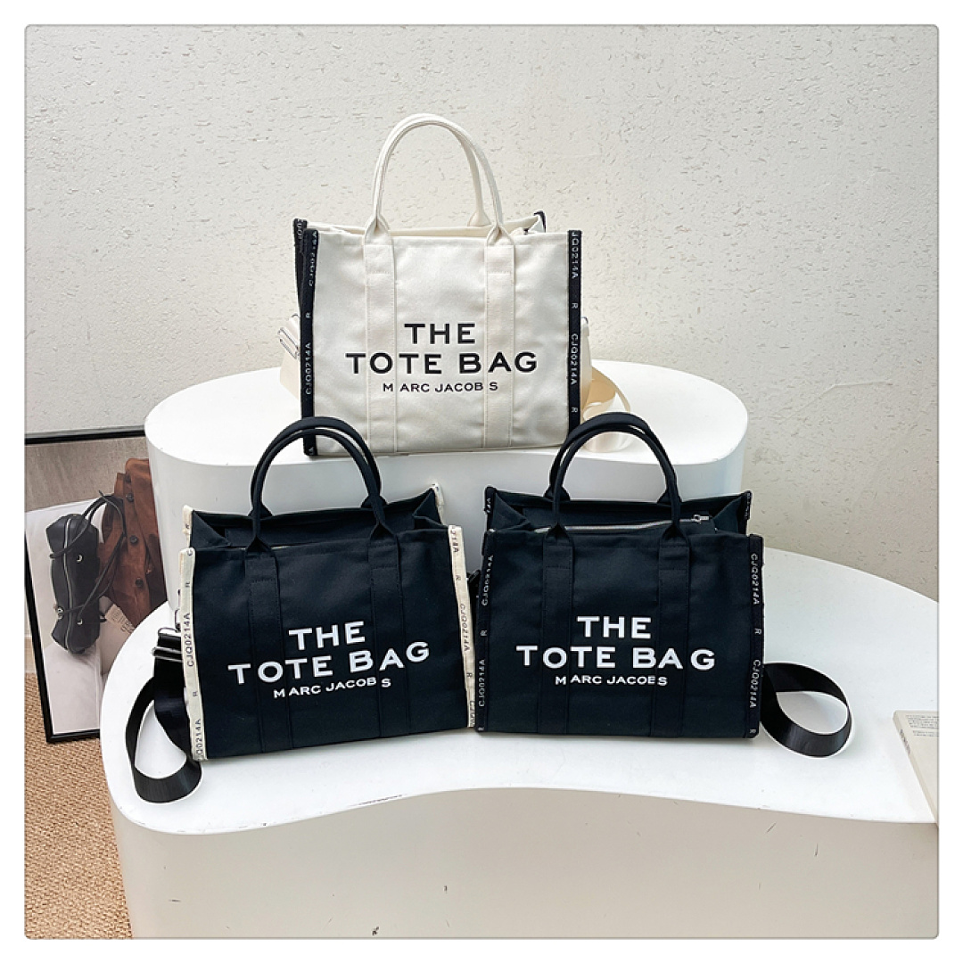 Marc Jacobs The Tote Bag · MA85