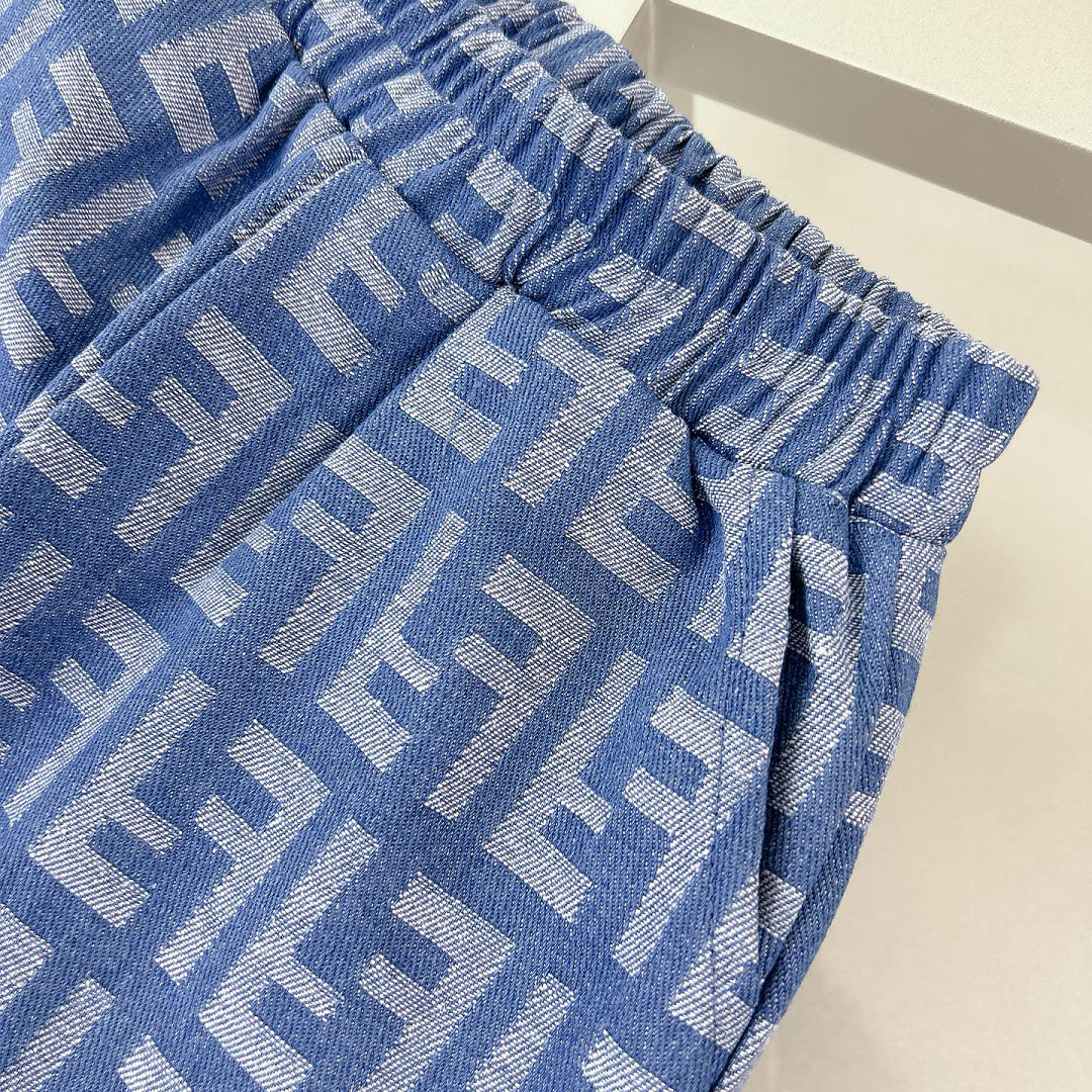 Fendi — חליפת חולצה ומכנסונים · SDH9 — תמונה 4