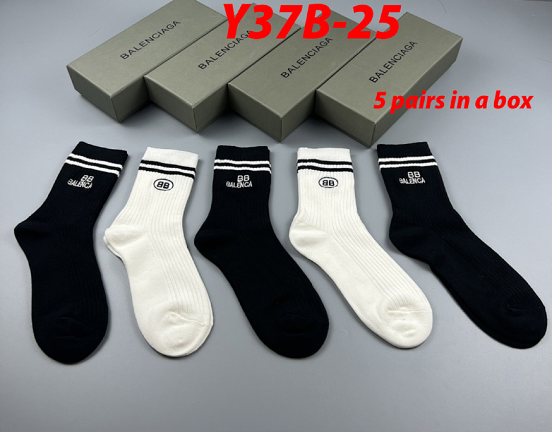 Alo Yoga Half-Crew Throwback Sock · Y37B — תמונה 10