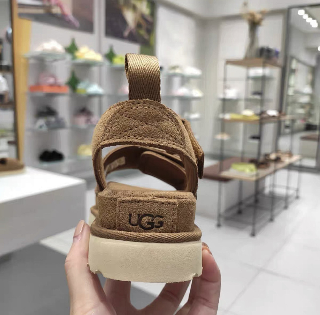 UGG Goldenstar · M6S1 — תמונה 3