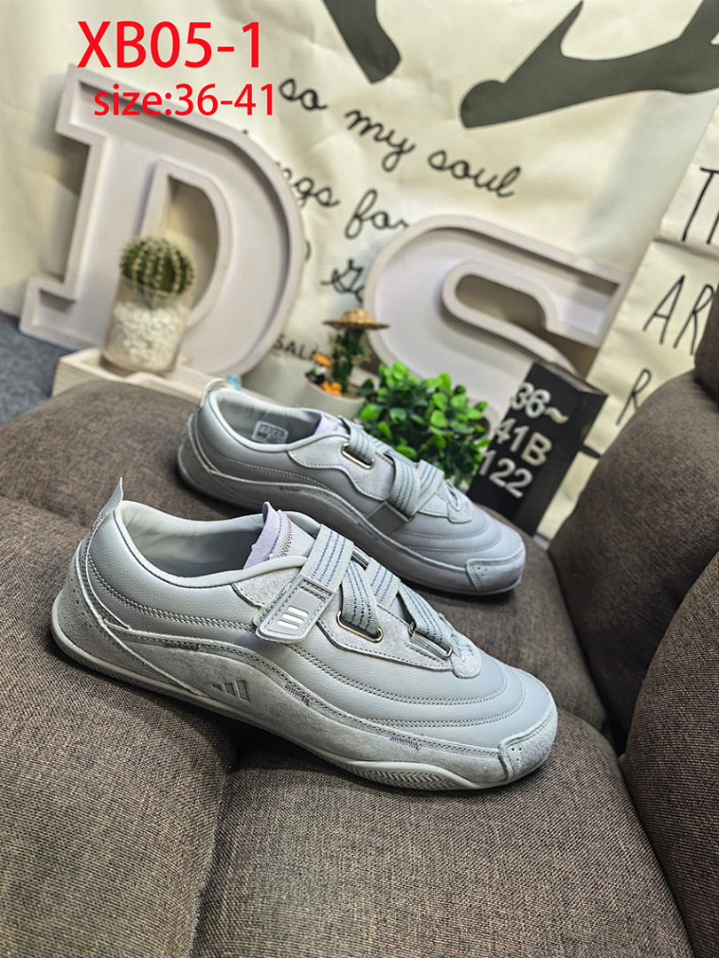Adidas Urban Reverie · XB05