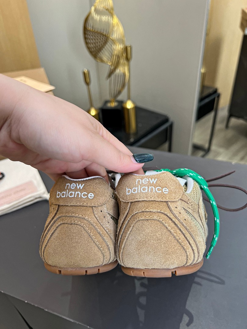Miu Miu x New Balance 530 SL · NB530 — תמונה 5