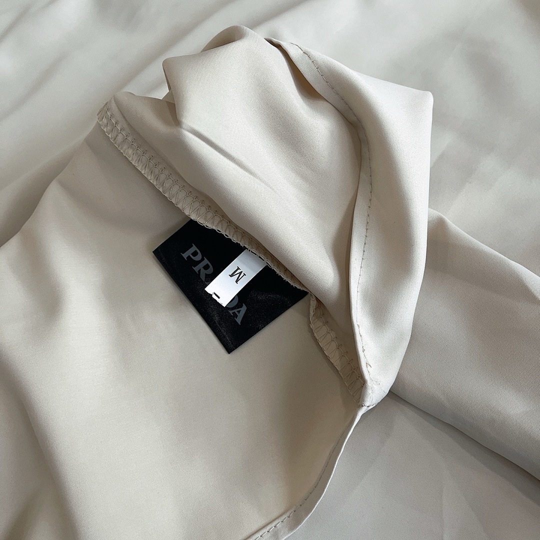 Prada — שמלה · JD51 — תמונה 8