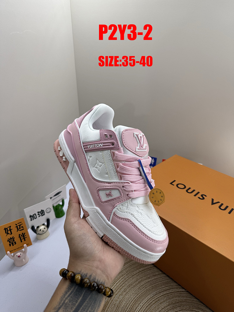 Louis Vuitton LV Trainer Sneaker · P2Y3 — תמונה 31