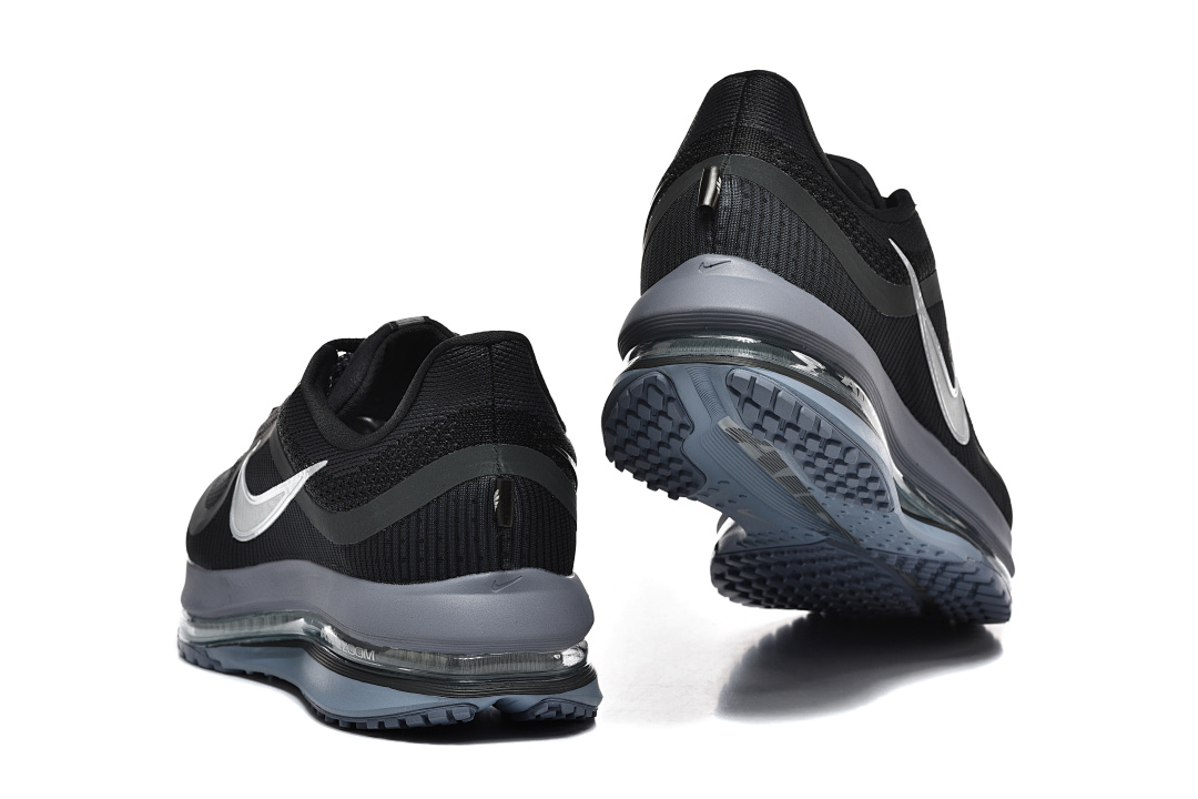 Nike Pegasus Premium · M32K — תמונה 4