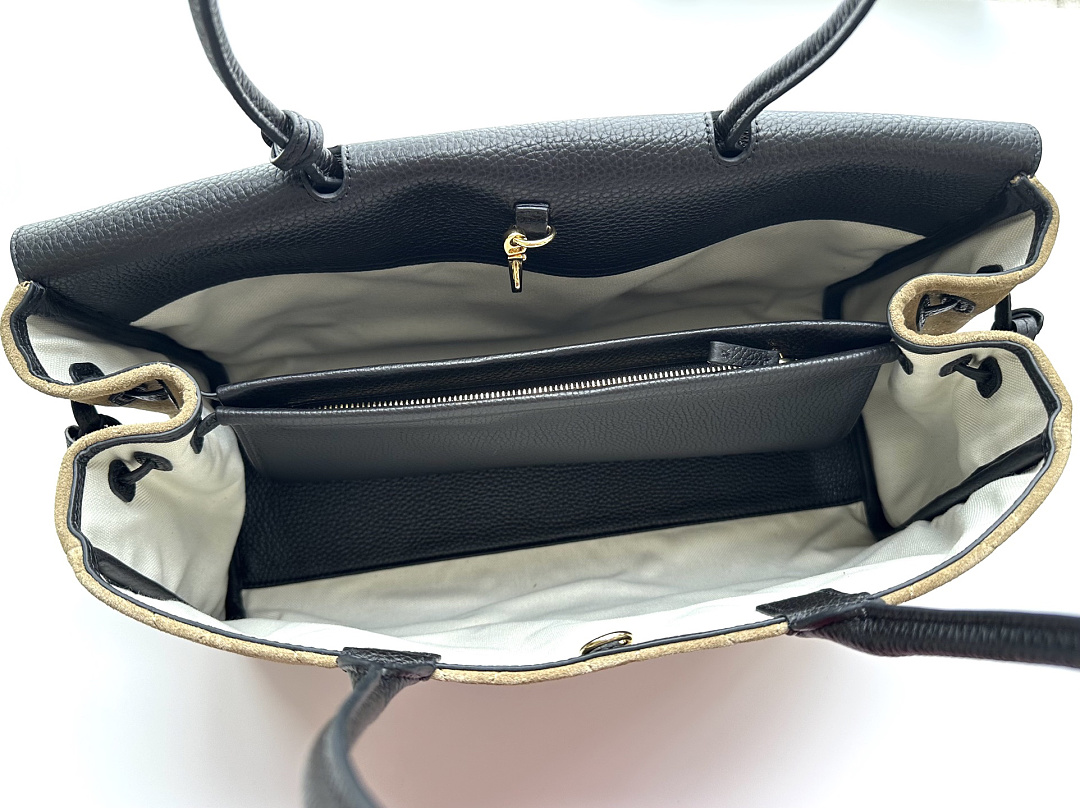 Chanel Shopping Bag · F10V — תמונה 10