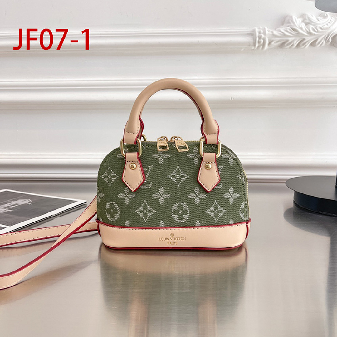 Louis Vuitton Alma BB · JF07
