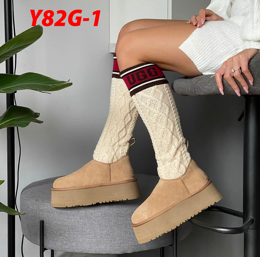 UGG Classic Sweater Letter Boot · Y82G — תמונה 12