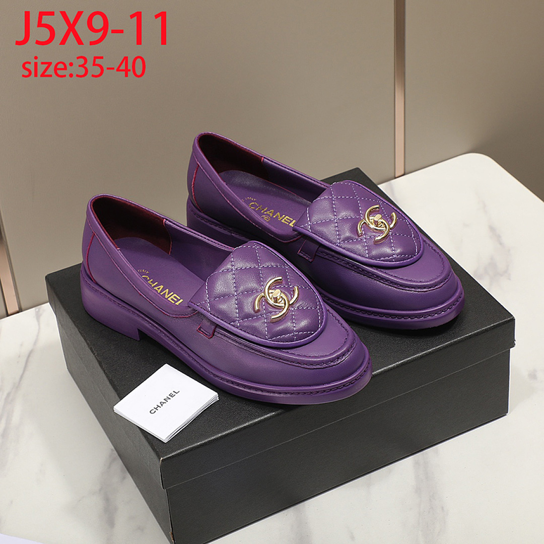Chanel Quilted CC Turnlock Loafers · J5X9 — תמונה 3