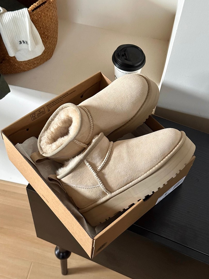 UGG Classic Ultra Mini Platform · Y1B5 — תמונה 9