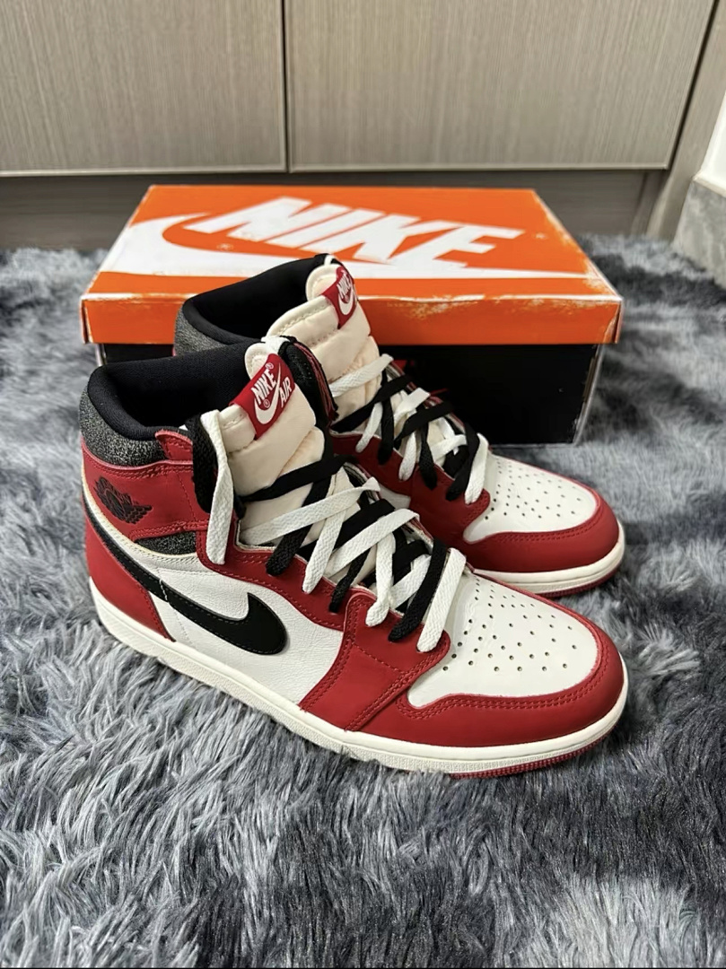 Nike Air Jordan 1 Retro High · W037A — תמונה 3