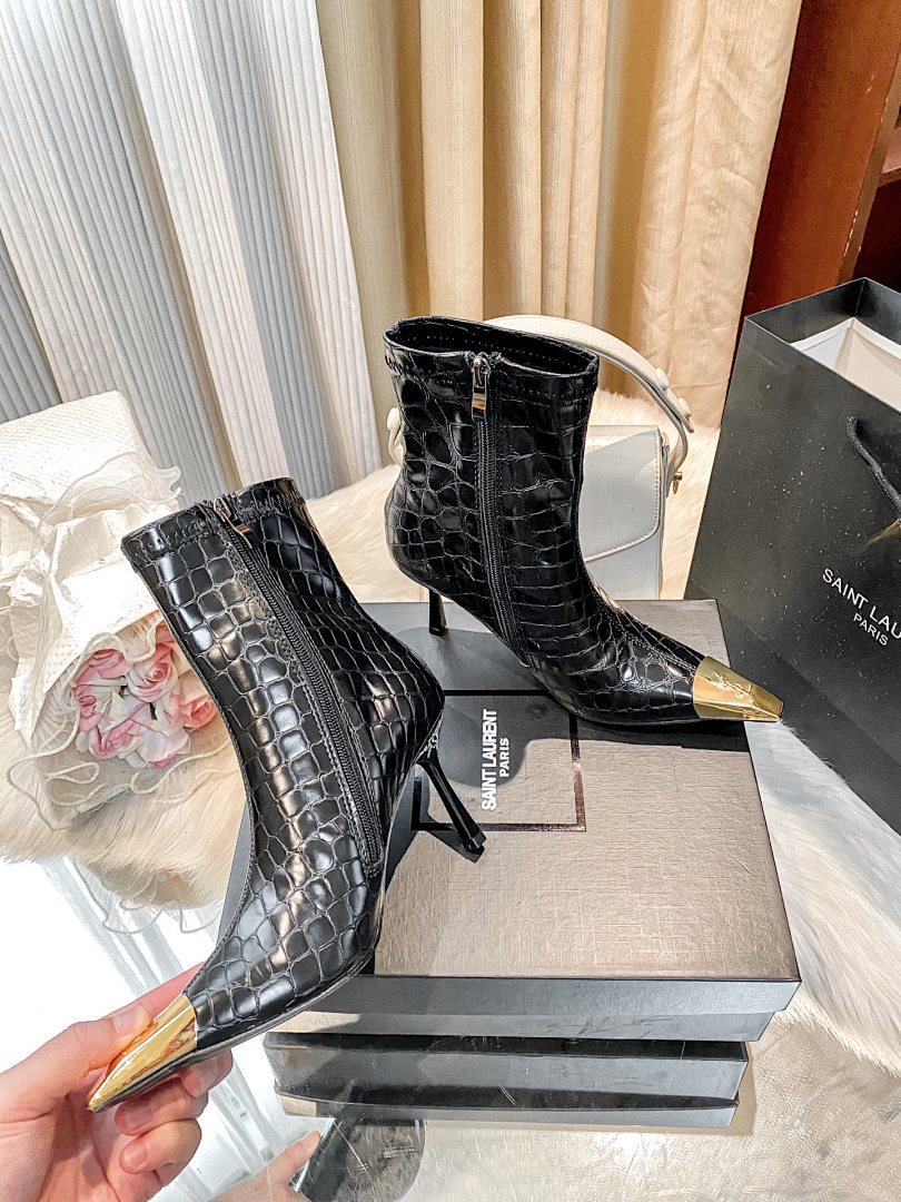 Saint Laurent — מגפונים · 2CC3 — תמונה 7