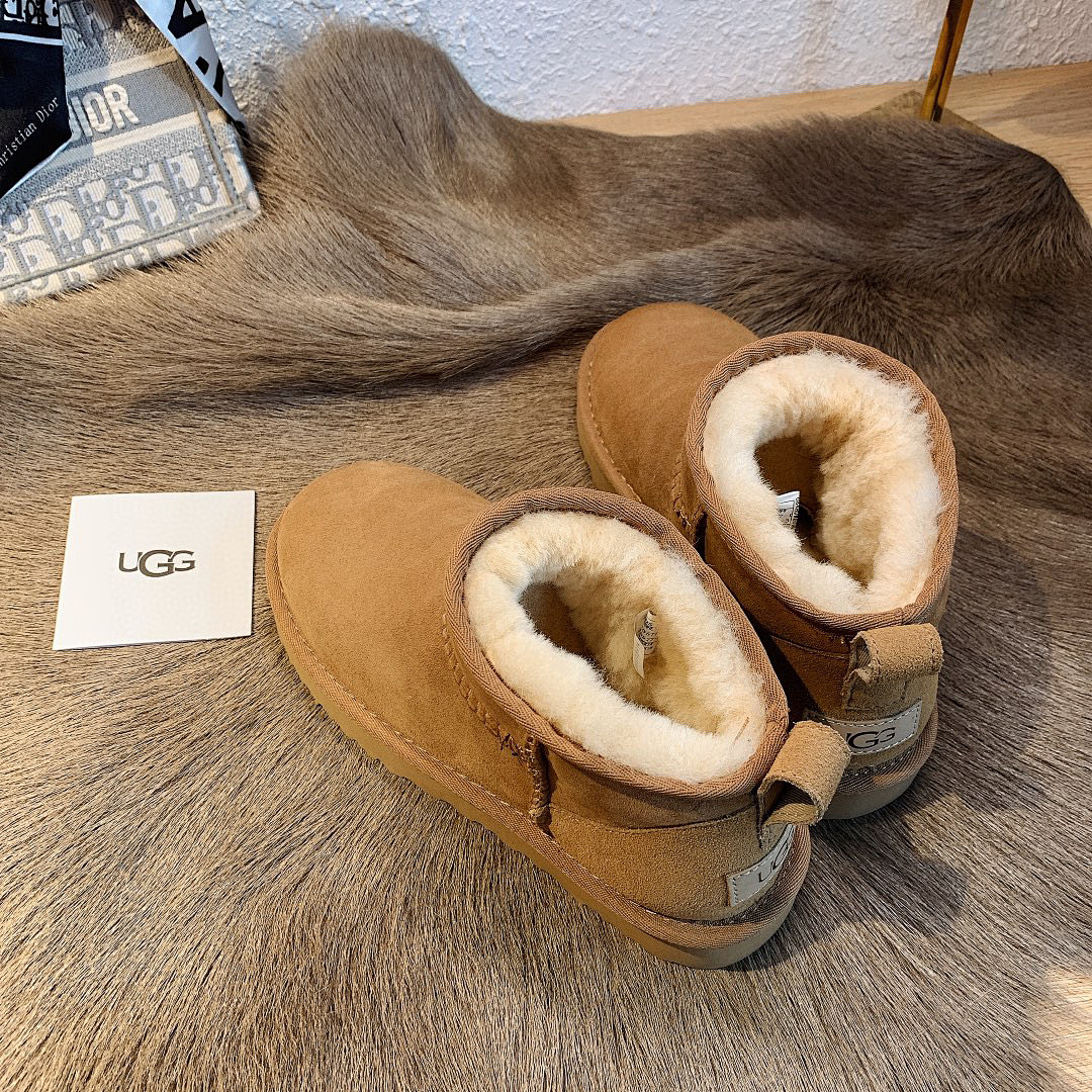 UGG Classic Ultra Mini · M7H2 — תמונה 6