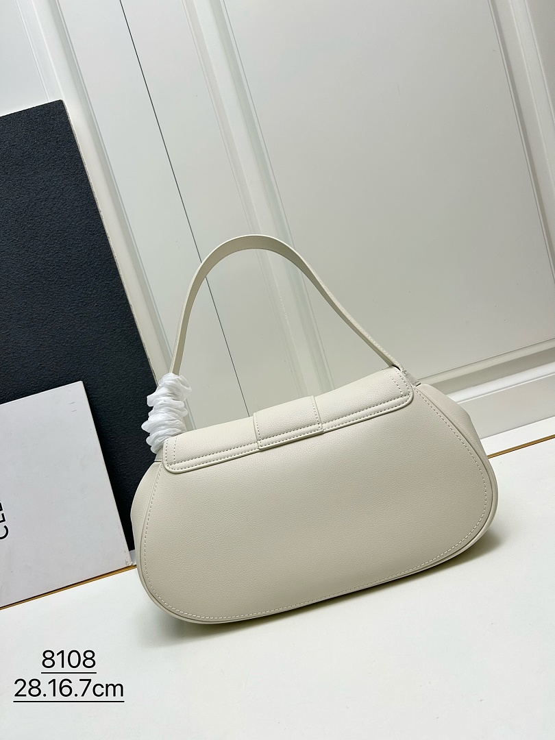 Celine Polly Triomphe · X68X — תמונה 5