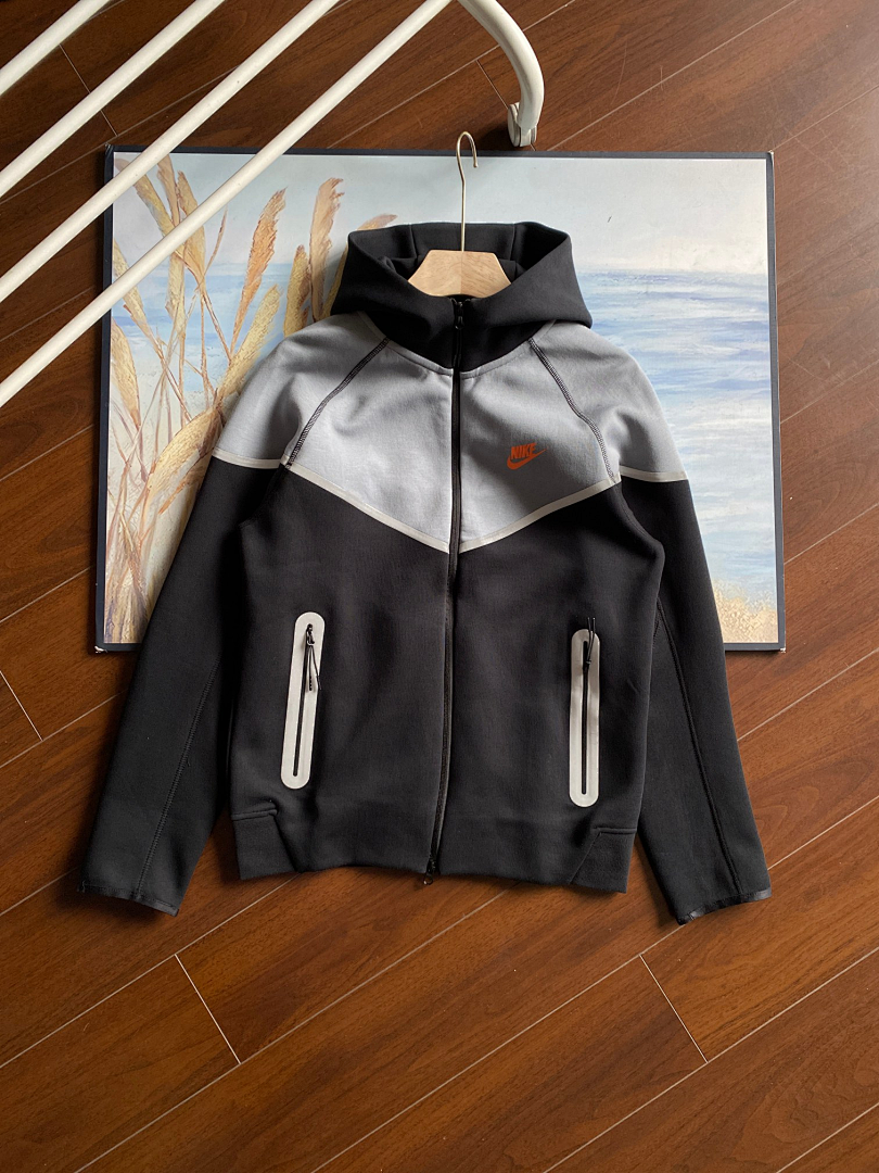 Nike Tech Fleece Windrunner · JF04 — תמונה 3