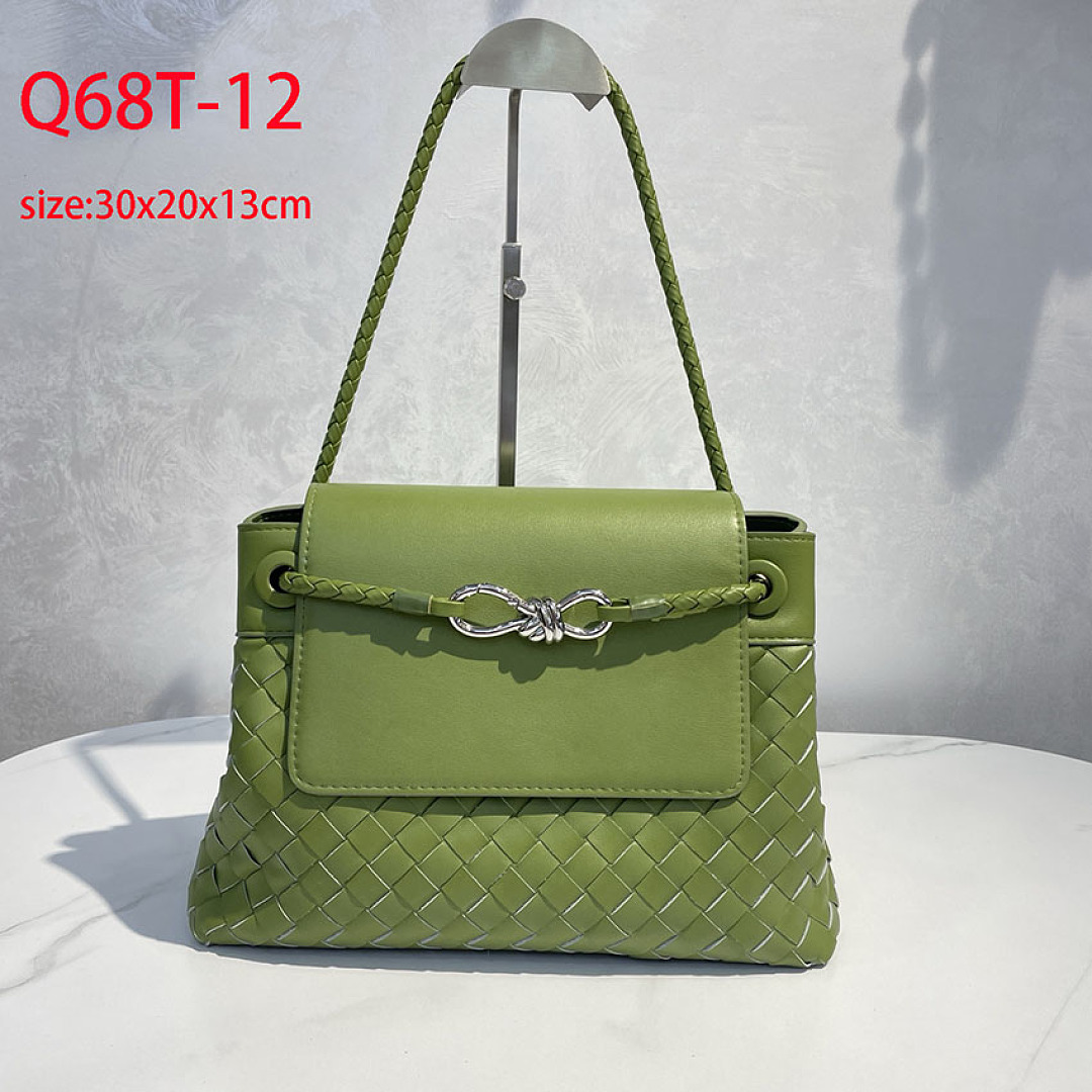 Bottega Veneta Andiamo Messenger · Q68T — תמונה 2