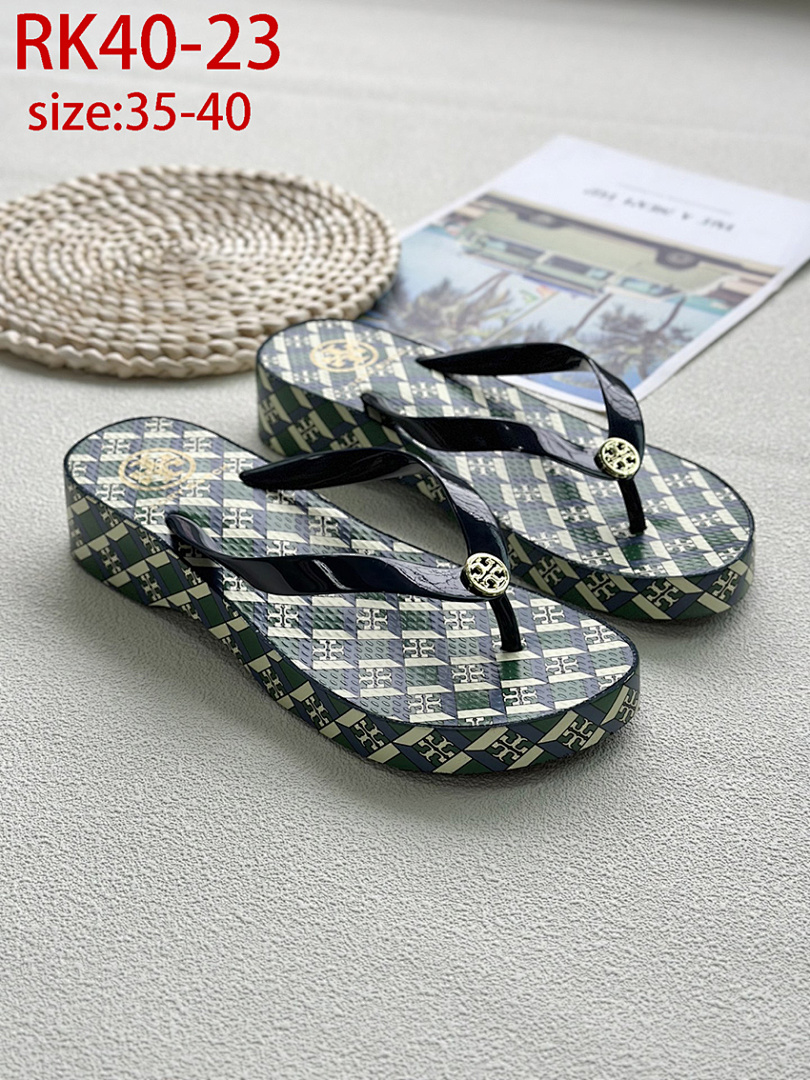 Tory Burch — כפכפי אצבע · RK40 — תמונה 12