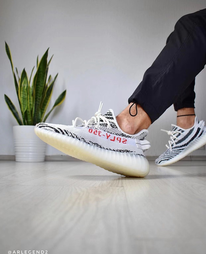 Adidas Yeezy Boost 350 V2 Steel · W625E — תמונה 5