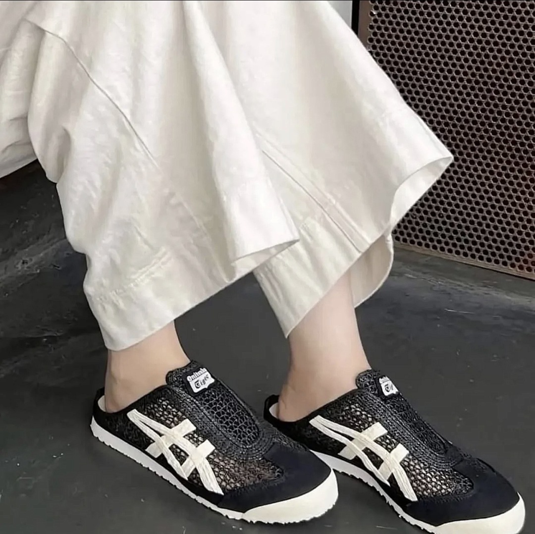 Onitsuka Tiger Mexico 66 Sabot · A7AS — תמונה 9
