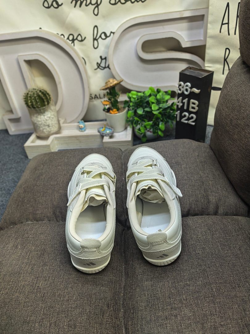 Adidas Urban Reverie · XB05 — תמונה 8