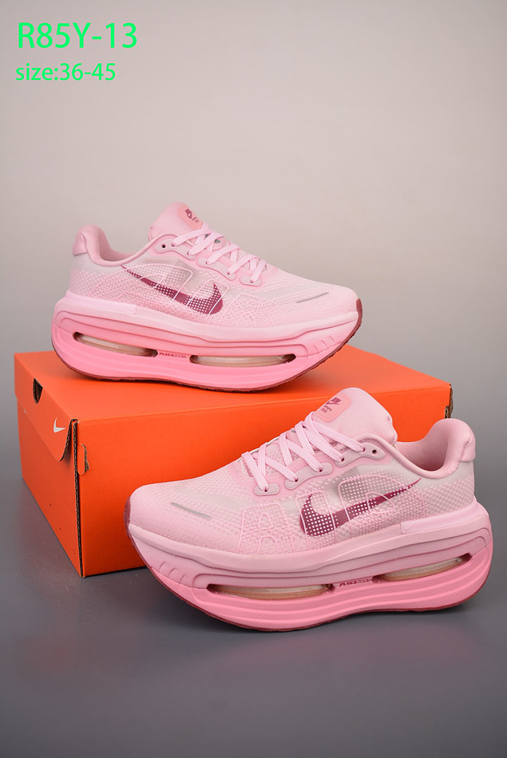 Nike Vomero Premium · R85Y — תמונה 19
