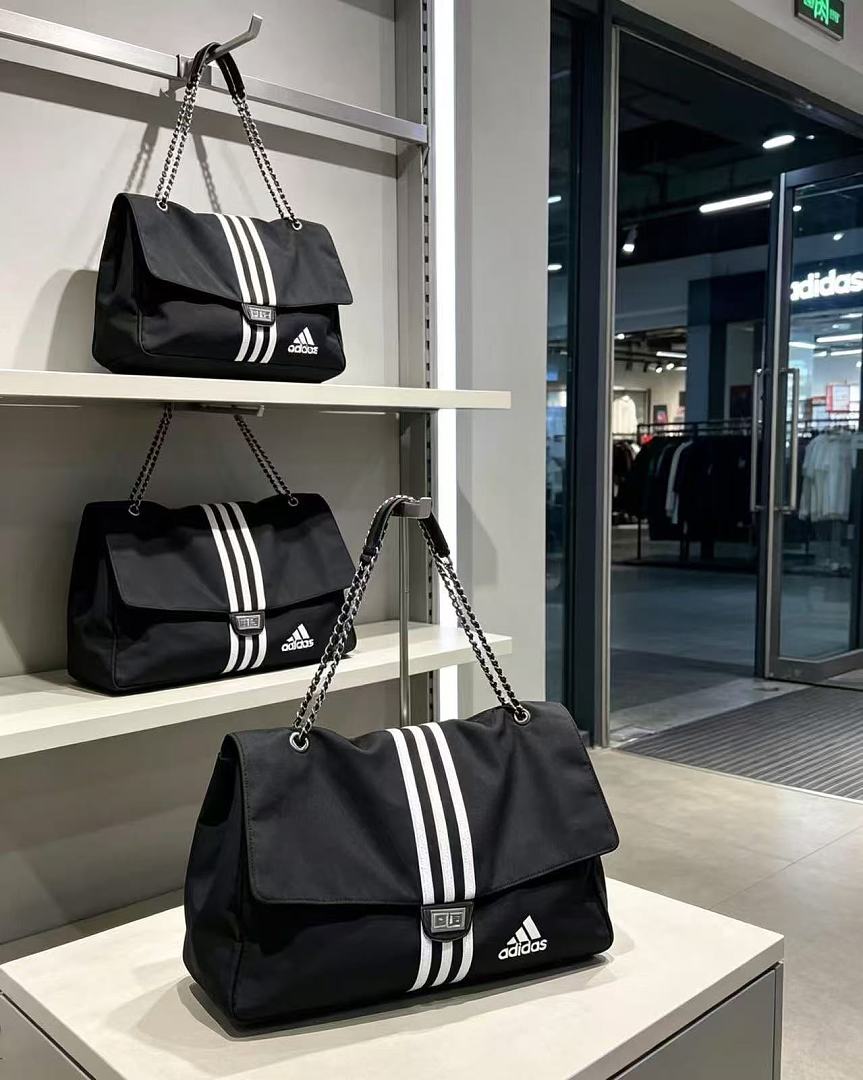 Adidas — תיק כתף · D35F — תמונה 9