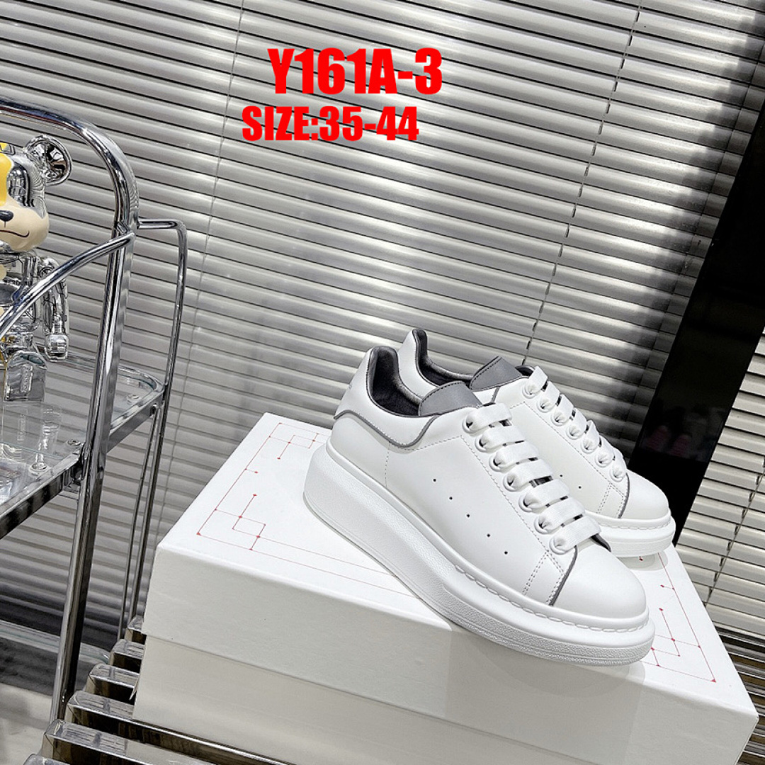 Alexander McQueen Oversized Sneaker · Y161A — תמונה 16