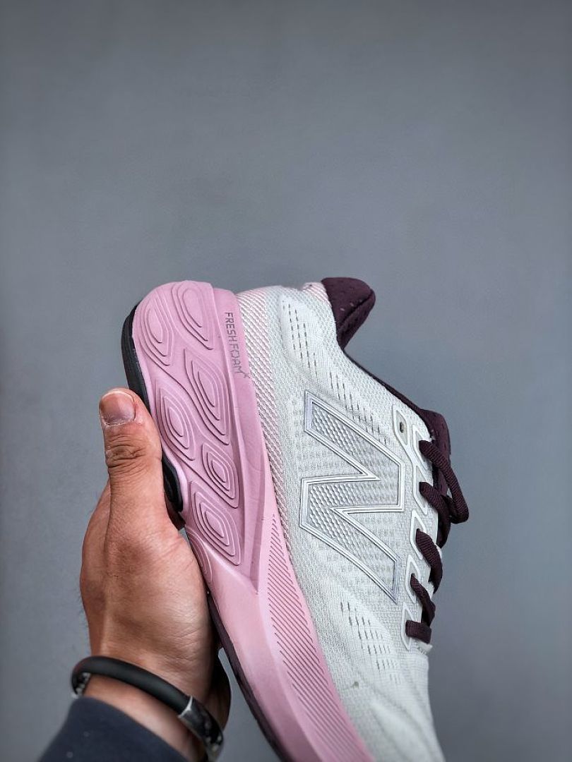 New Balance 880v15 · B800 — תמונה 20