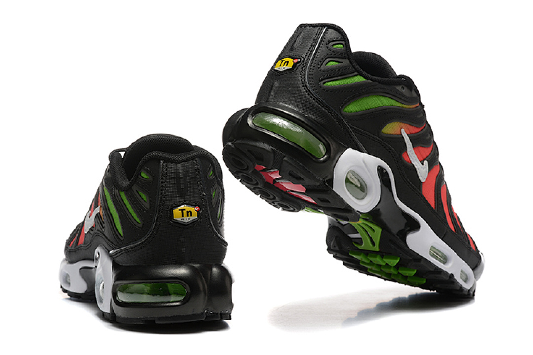 Nike Air Max Plus · Q1U2 — תמונה 3