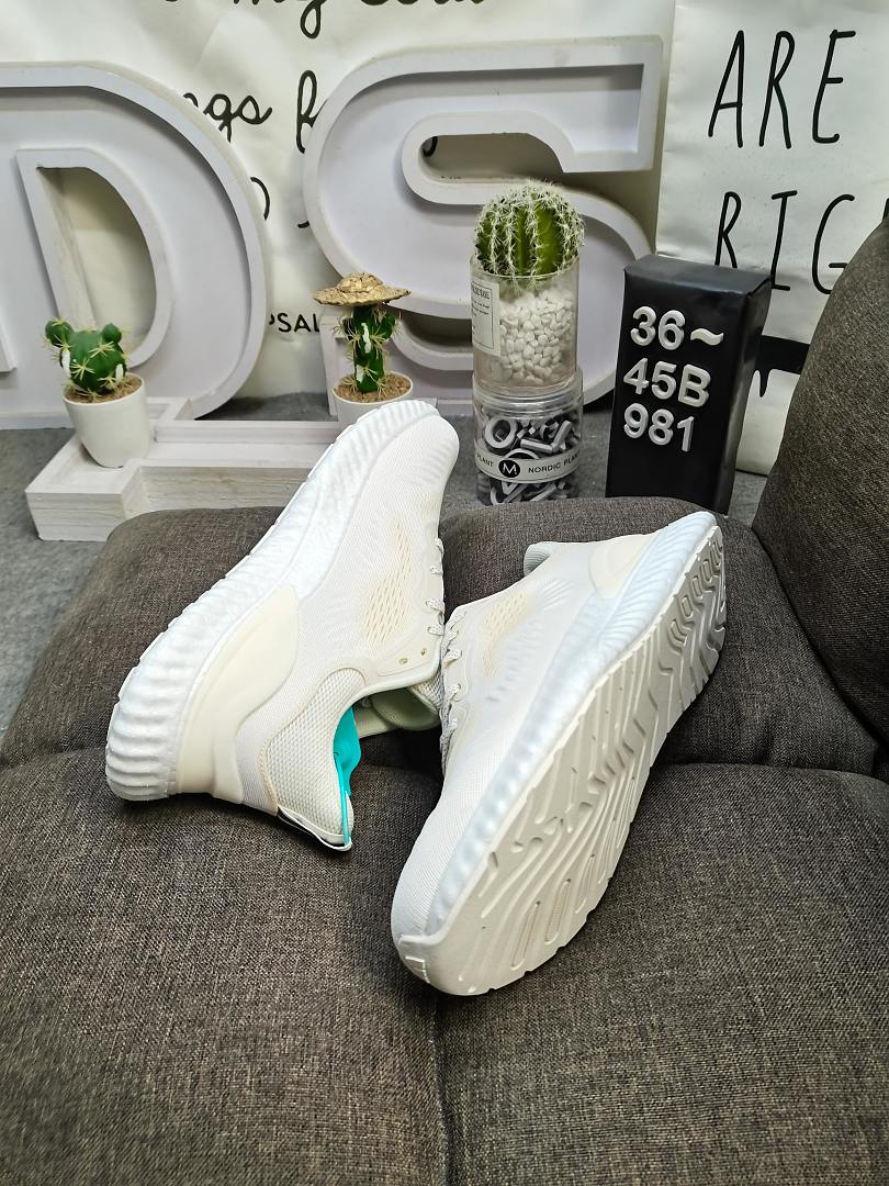 Adidas Alphabounce · Q85W — תמונה 8